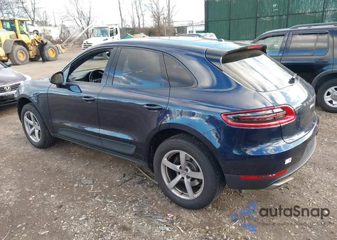 2018 Porsche Macan Sport Edition z USA, uszkodzony, nr VIN WP1AA2A56JLB14090